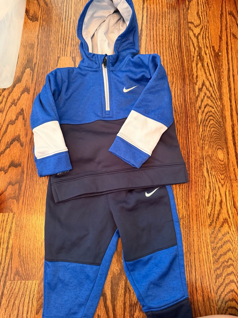 Nike Boys' Two-Piece Blue & Navy Hoodie Set - 12 Months